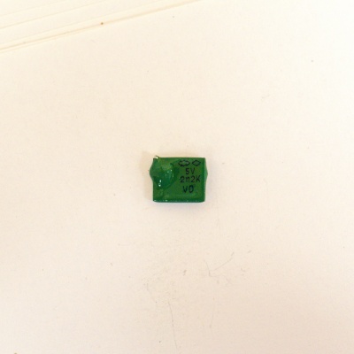 км зеленые; v; м1500 кг 